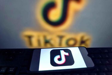 Tiktok est de nouveau épinglé par l'Union européenne pour non respect de la protection des données personnelles.