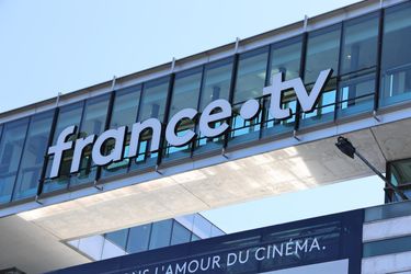 Les dirigeants de l’audiovisuel public ne tiennent plus l’équilibre.