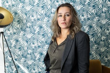 Delphine Girard dénonce le communautarisme en milieu scolaire.